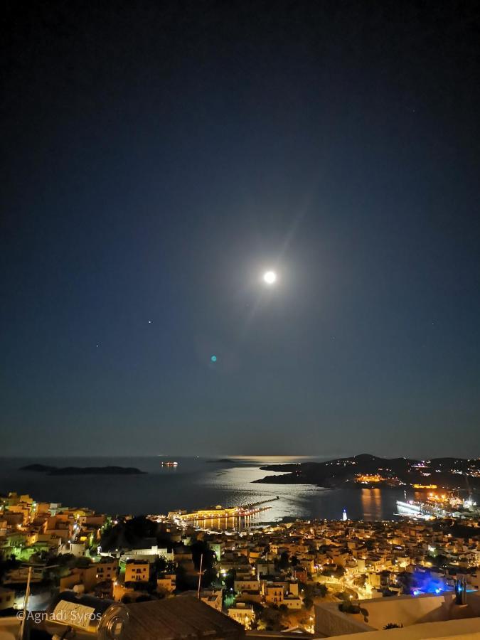 Agnadi Syros Beachfront Studios & Rooms Mégas Yialós-Nítes Buitenkant foto