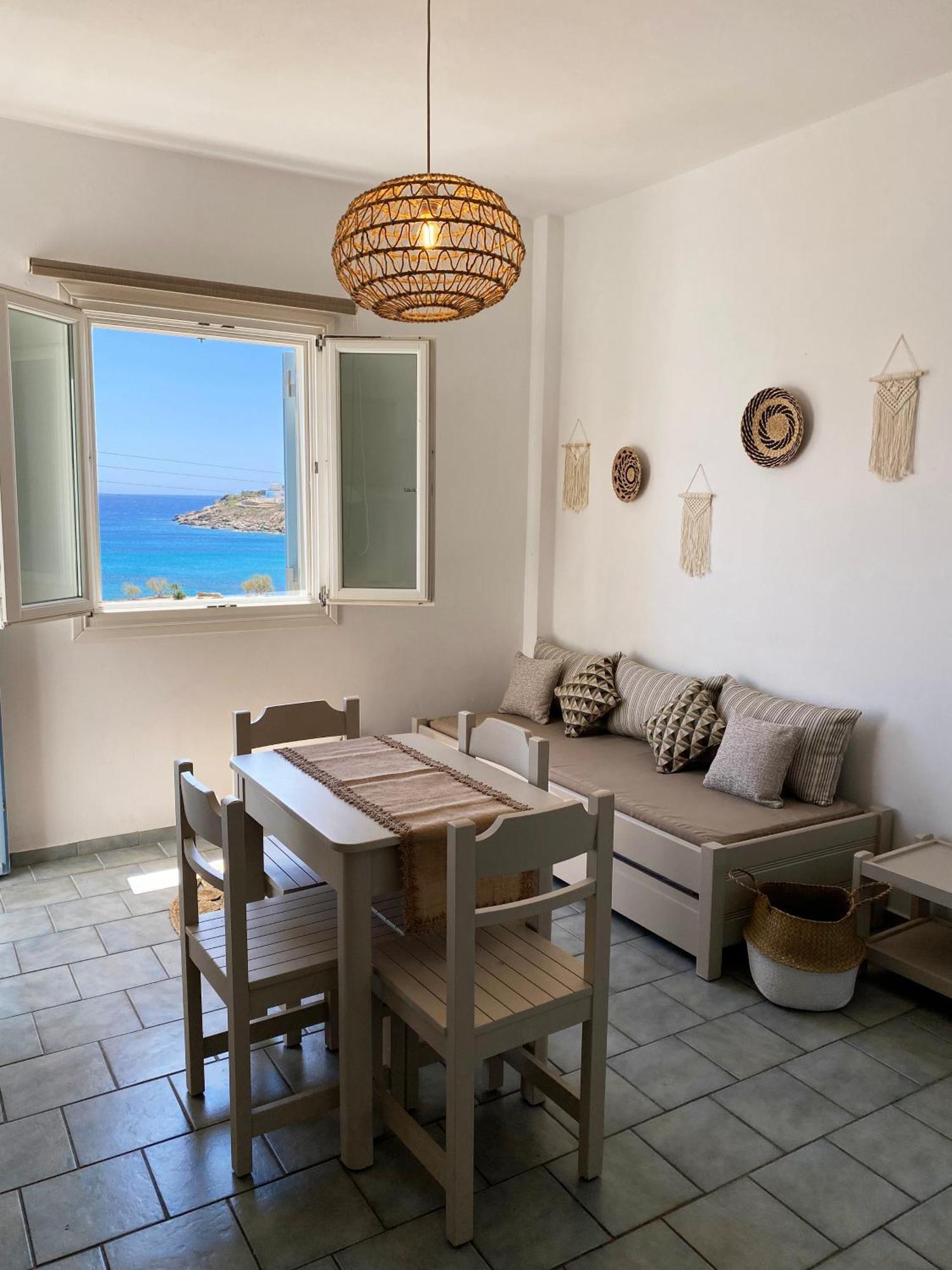 Agnadi Syros Beachfront Studios & Rooms Mégas Yialós-Nítes Buitenkant foto