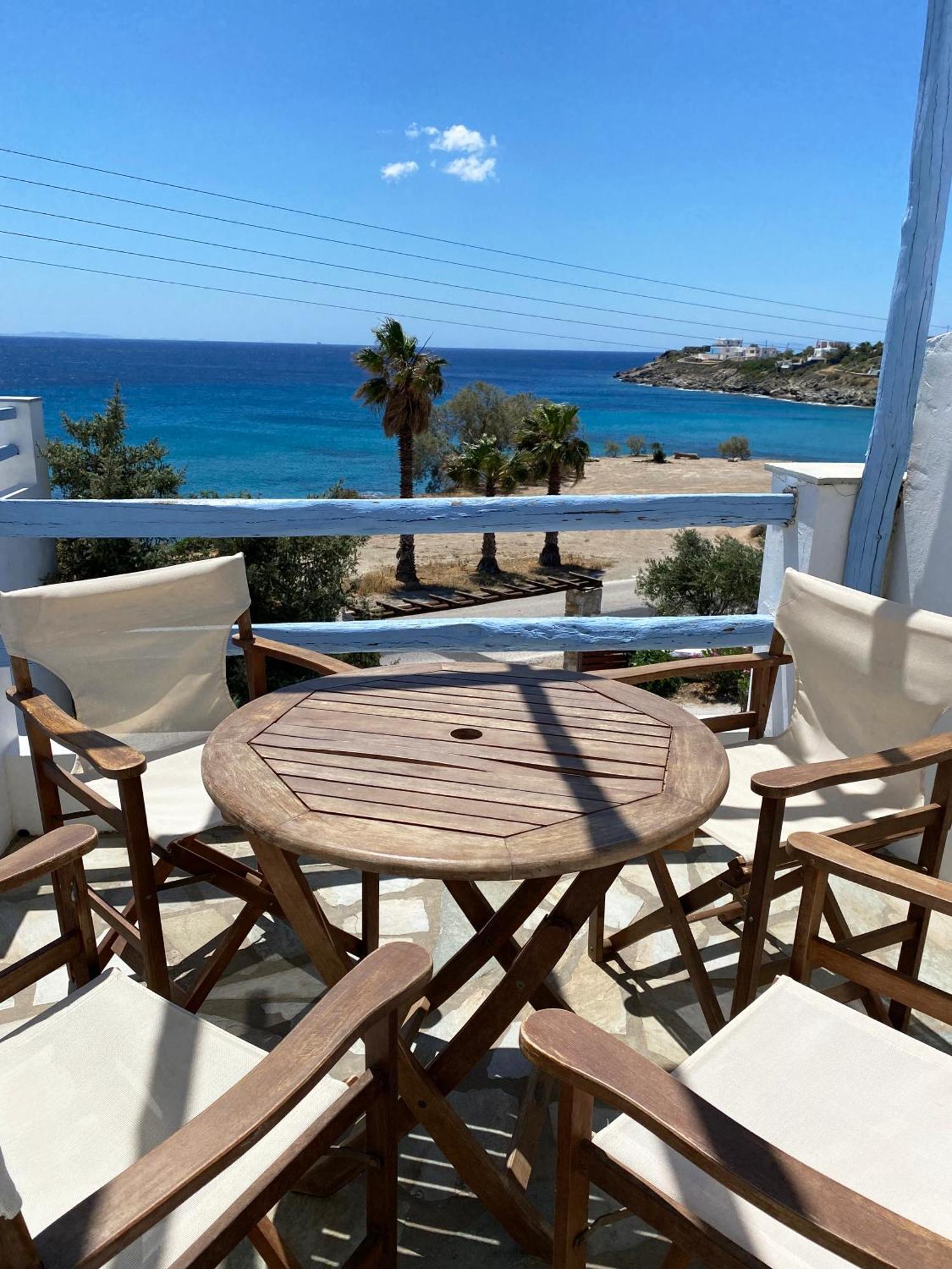 Agnadi Syros Beachfront Studios & Rooms Mégas Yialós-Nítes Buitenkant foto